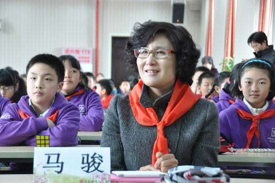 呼家楼中心小学校长马骏