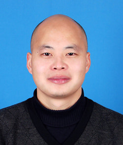 人民网要闻部文松辉最难忘的高中老师焦祖卿；他教我独立人格、自由意志与人文精神；祝老师：身体健康，永远快乐！