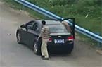 独家监控:高速违法停车