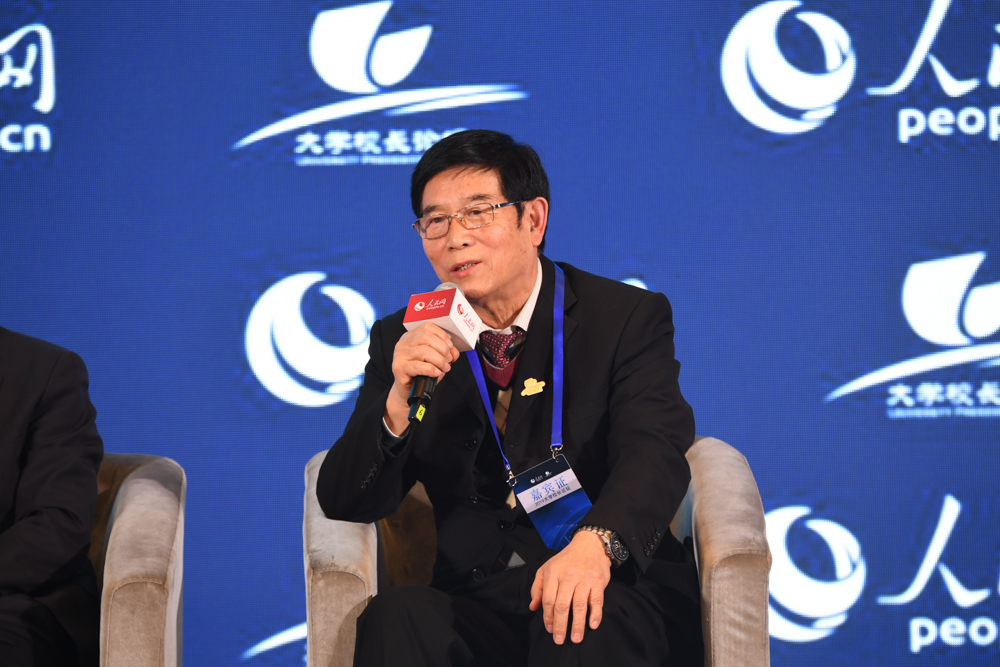 四川傳媒學院校長馬洪奎。人民網記者 翁奇羽 攝