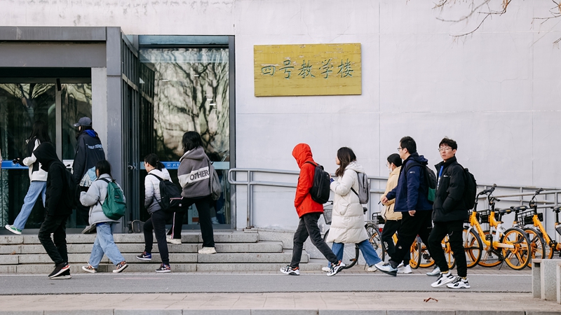 北京航空航天大學:校園重新迎來朗朗讀書聲,教學科研活動有條不紊開展。校方供圖