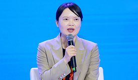 �人������ѧ��ί��ί����У��