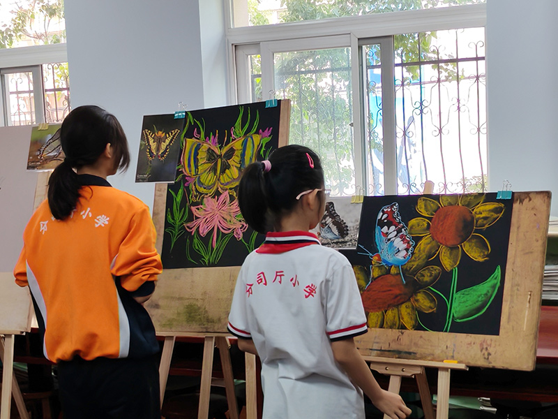 粉畫教學實踐研究。校方供圖