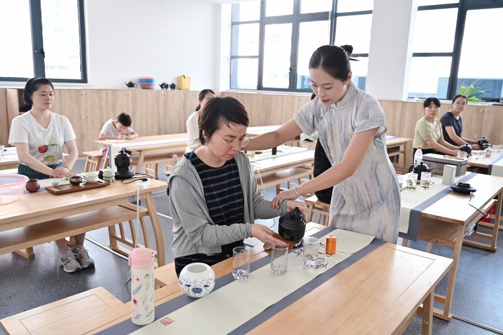 圖為職工夜校茶藝班。常州市總工會供圖