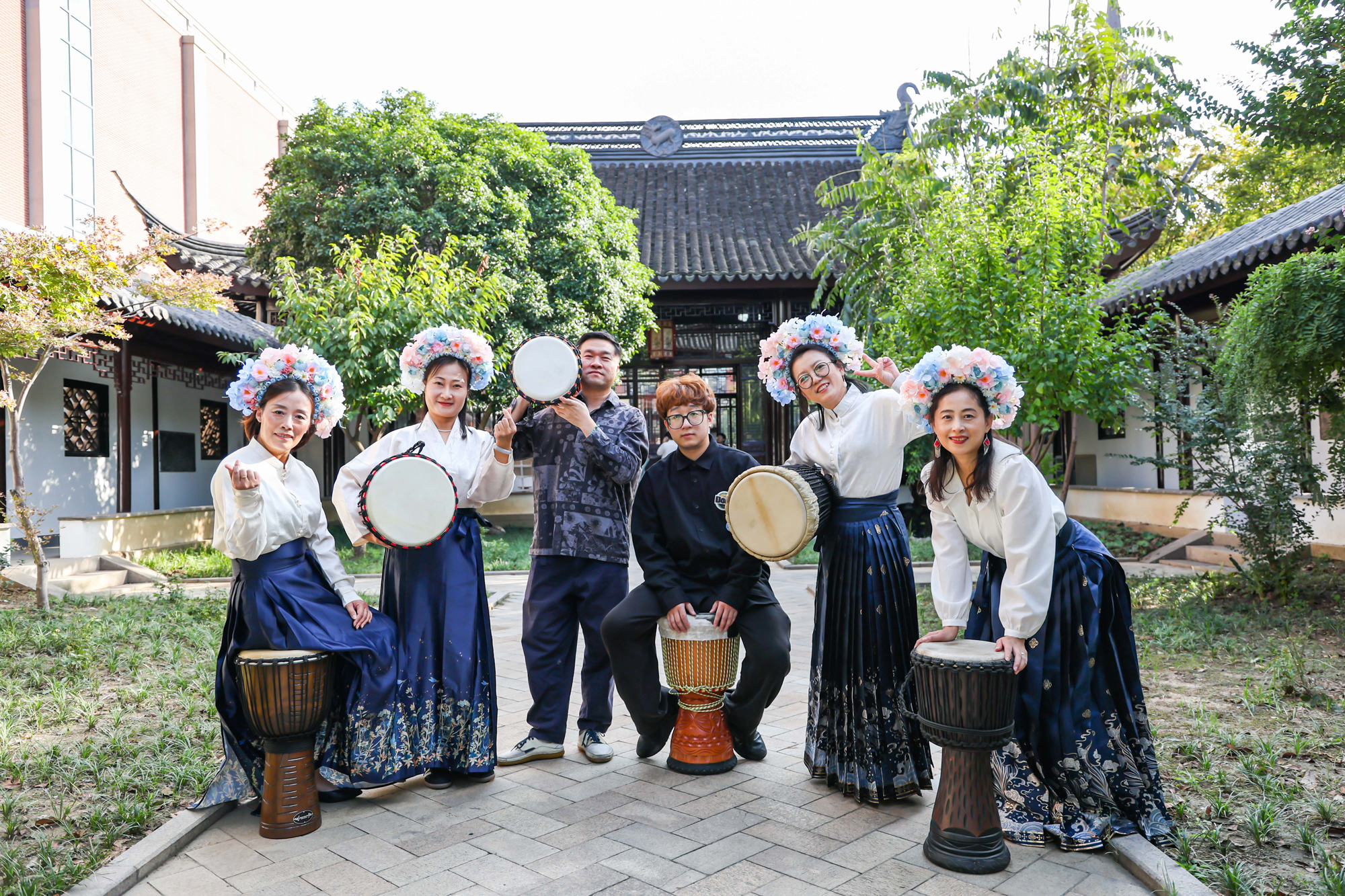 圖為職工夜校非洲鼓班。常州市總工會供圖