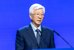 中国高等教育学会副会长管培俊