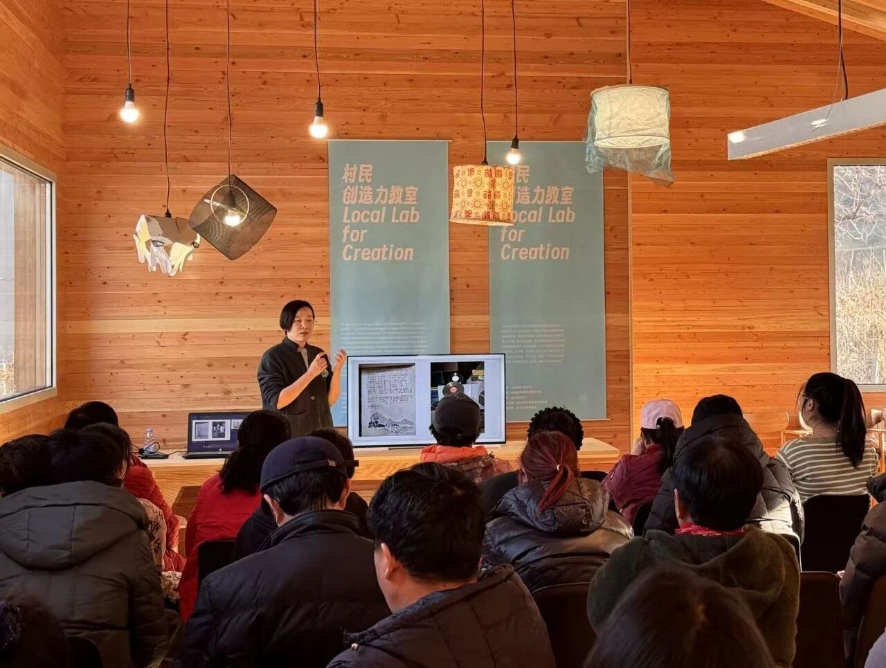 北服的“村民創造力課程”是一項持續在鄉村土地上展開的鄉村美育實踐