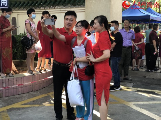 �ں�����ѧ���в����㣬���뿼��ǰ������ҳ���Ӱ��������� ��ͮͩ��