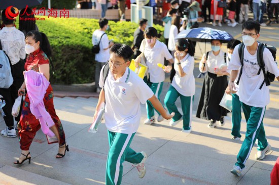 �������뿼�㣬ӭ�������������е�һ�δ󿼡������� �Ϸ�ʢ��